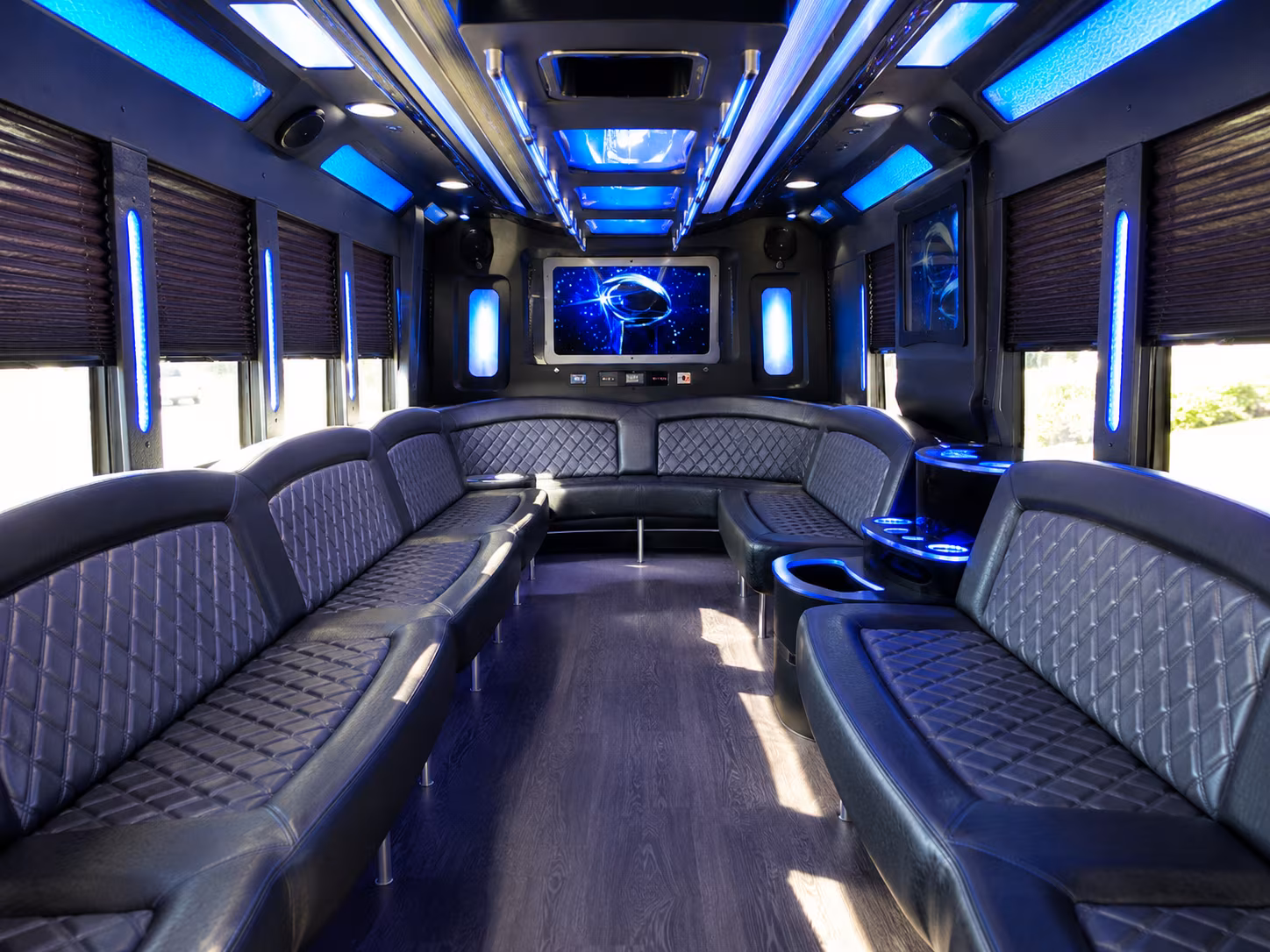 Rent a Bus to San Diego International Airport Charter Bus