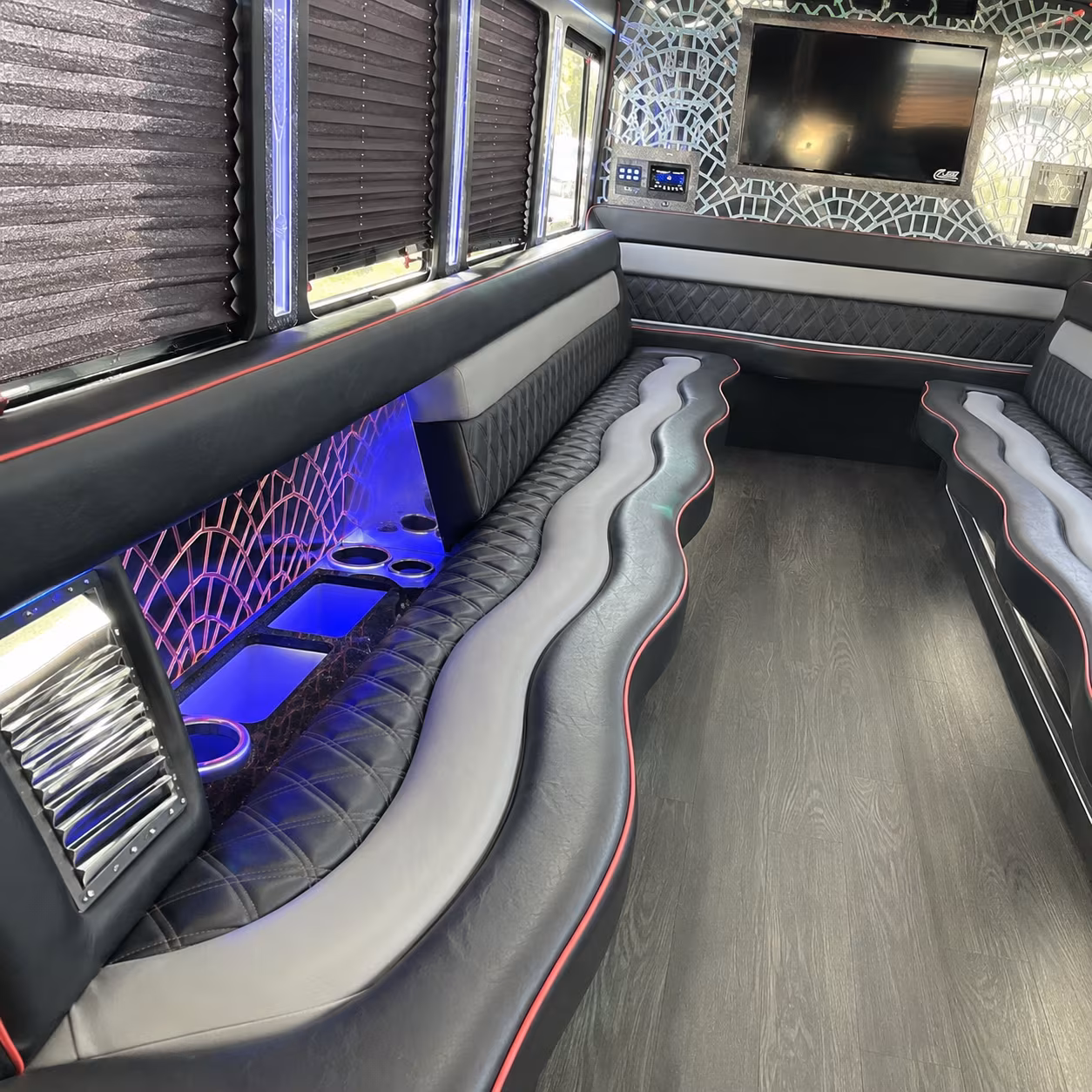 Rent a Bus to Snapdragon Stadium