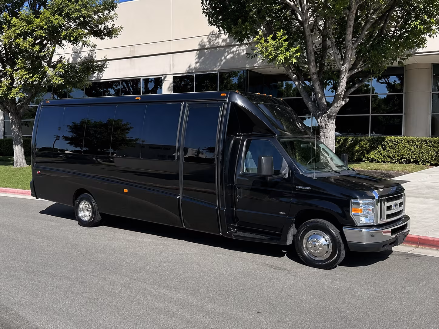 Chula Vista Winery Tour & Pub Crawl Transportation party bus exterior