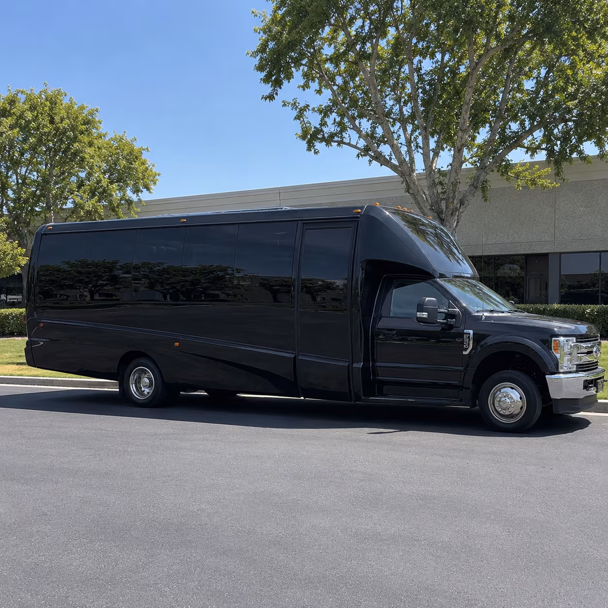 Chula Vista Winery Tour & Pub Crawl Transportation group transportation