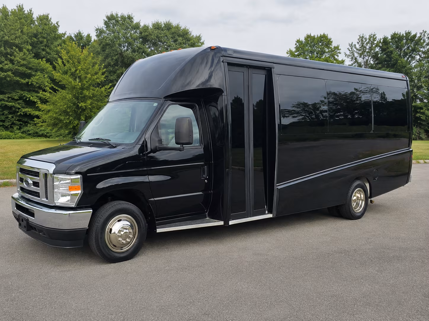 Escondido Corporate Event Transportation